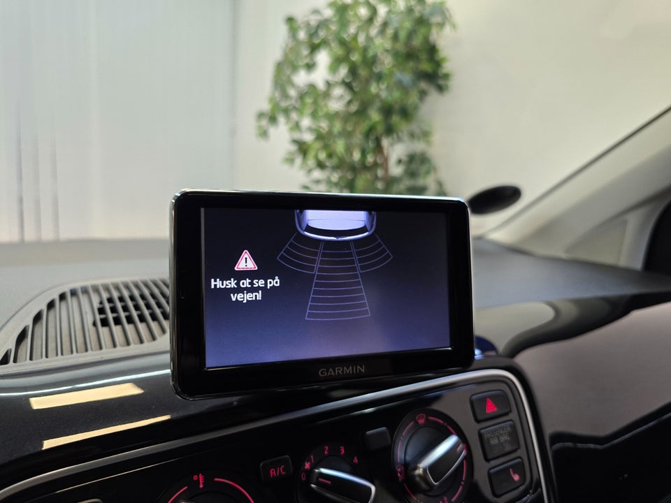 VW Up! 1,0 60 High Up! BMT 5d