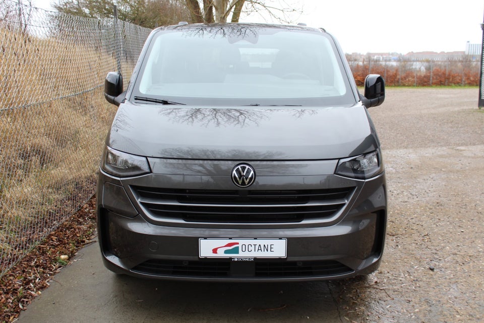 VW e-Caravelle Life SWB