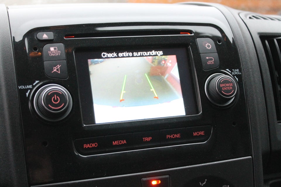 Peugeot Boxer 333 2,0 BlueHDi 130 L3H2