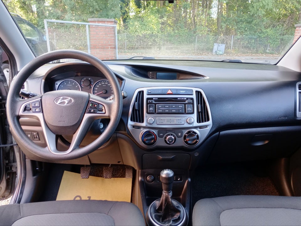 Hyundai i20 1,25 Classic 5d