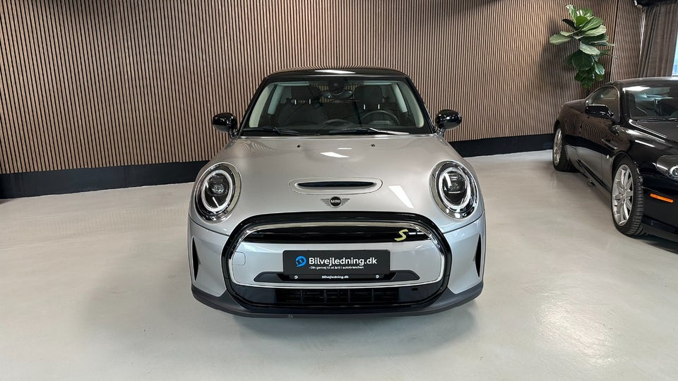 MINI Cooper SE Yours Trim 3d