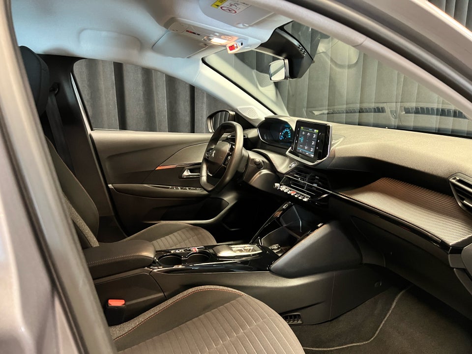 Peugeot e-208 50 Active Pack 5d