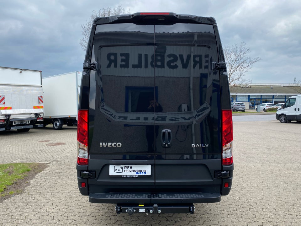 Iveco Daily 3,0 35S18 12m³ Van AG8