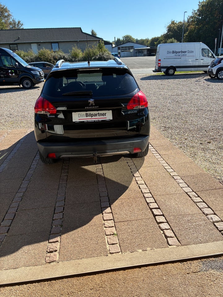 Peugeot 2008 1,2 VTi 82 Active 5d