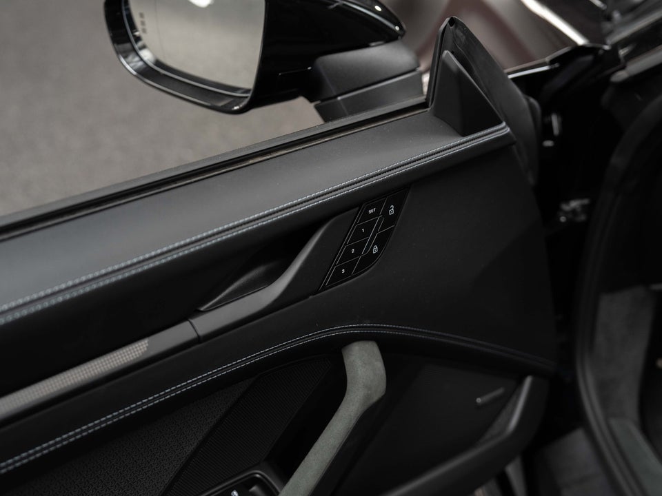 Porsche 911 Carrera 4 GTS 3,6 Cabriolet PDK 2d