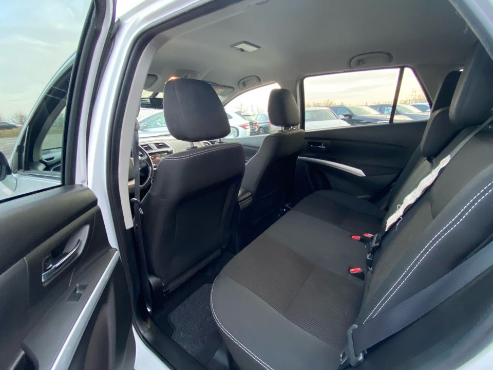 Suzuki S-Cross 1,4 Boosterjet Active aut. 5d