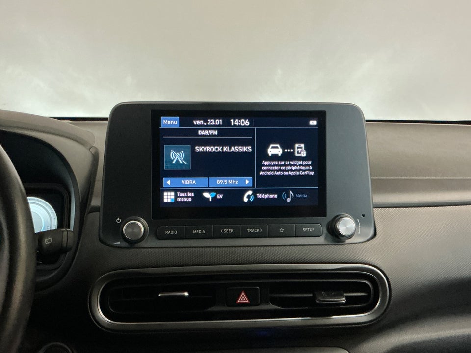 Hyundai Kona 39 EV Essential 5d
