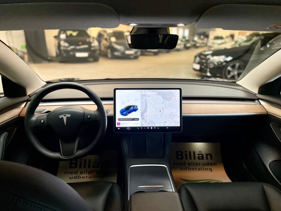 Tesla Model 3 Long Range AWD 4d