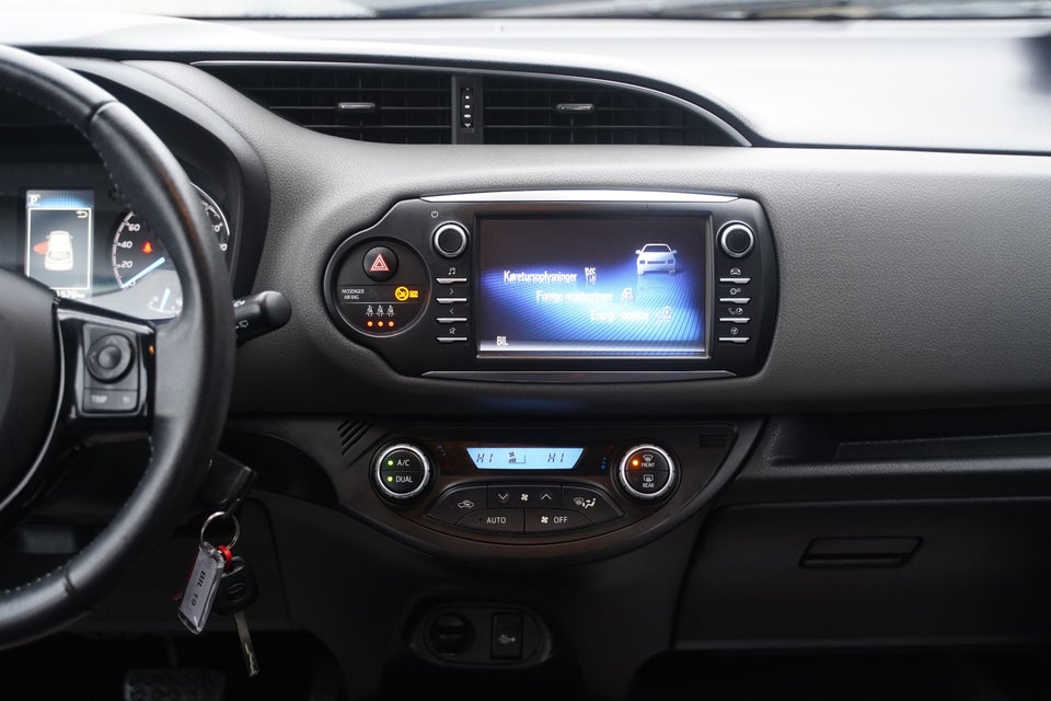 Toyota Yaris 1,5 Hybrid H2 e-CVT 5d