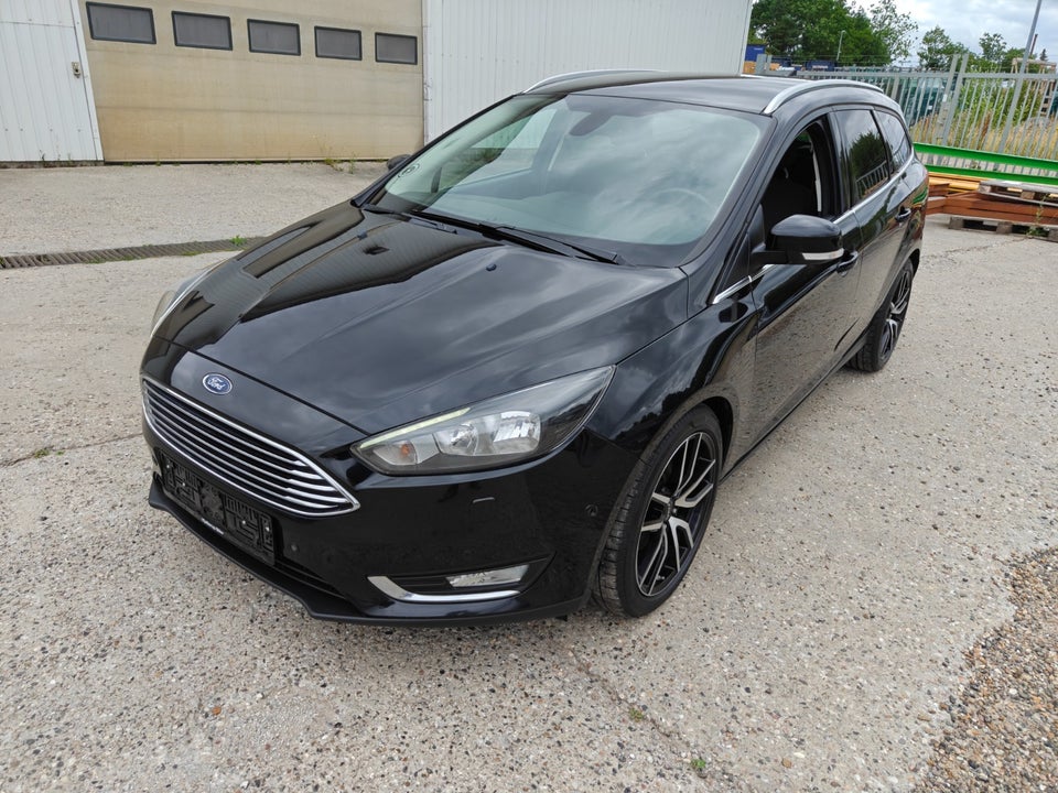 Ford Focus 1,5 SCTi 150 Titanium stc. 5d