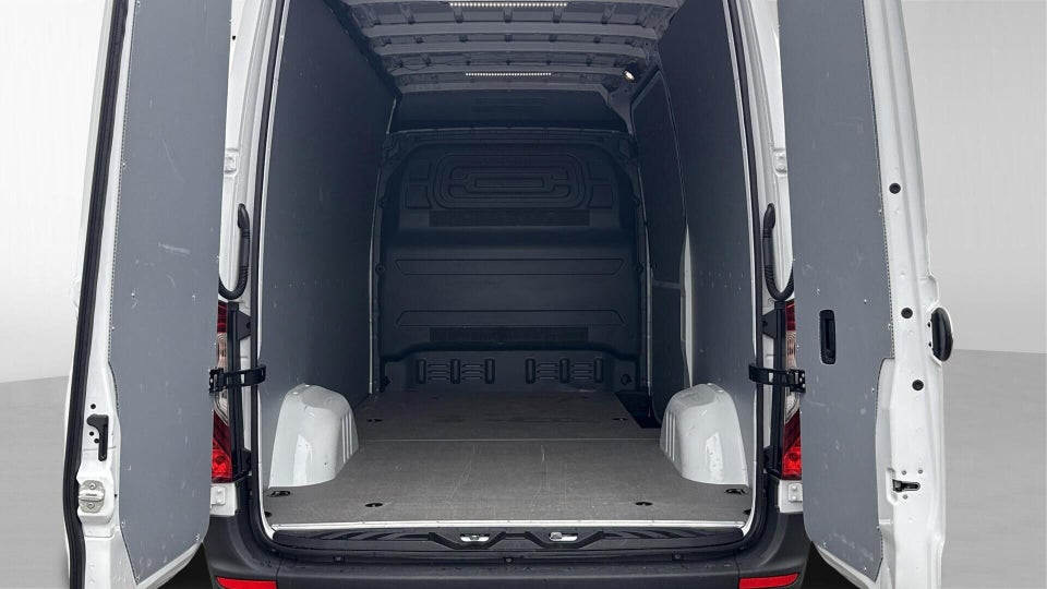 Mercedes Sprinter 317 2,0 CDi A2 Kassevogn aut. RWD