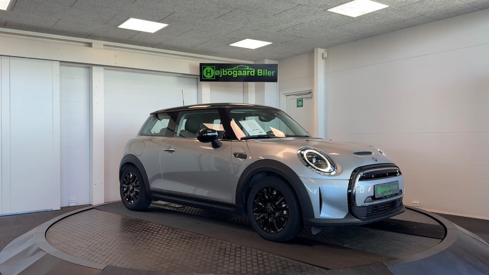 MINI Cooper SE Edition Premium 3d