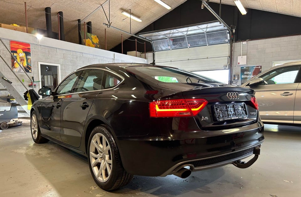 Audi A5 1,8 TFSi 144 S-line Sportback Multitr. 5d