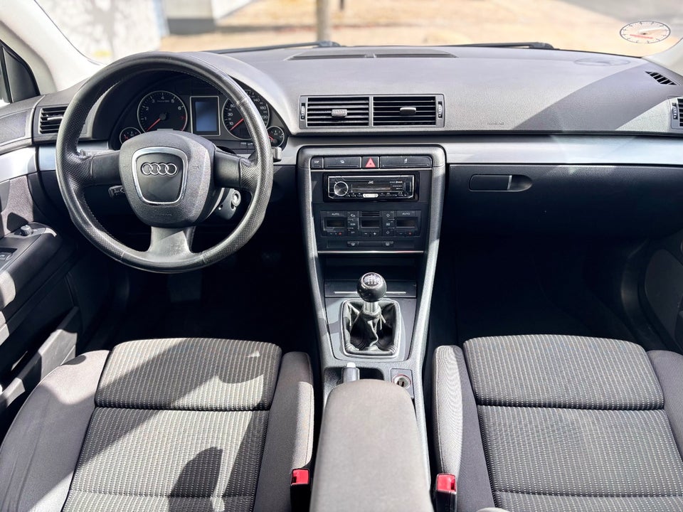 Audi A4 1,6 Avant 5d