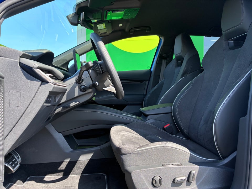 Skoda Elroq 85x iV Sportline Maxx 5d
