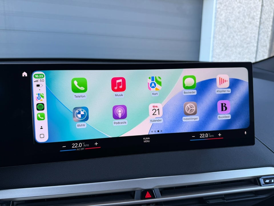 BMW iX xDrive40 Fully Charged 5d