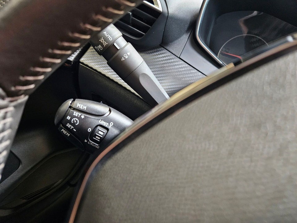 Peugeot 208 1,2 PureTech 75 Active 5d