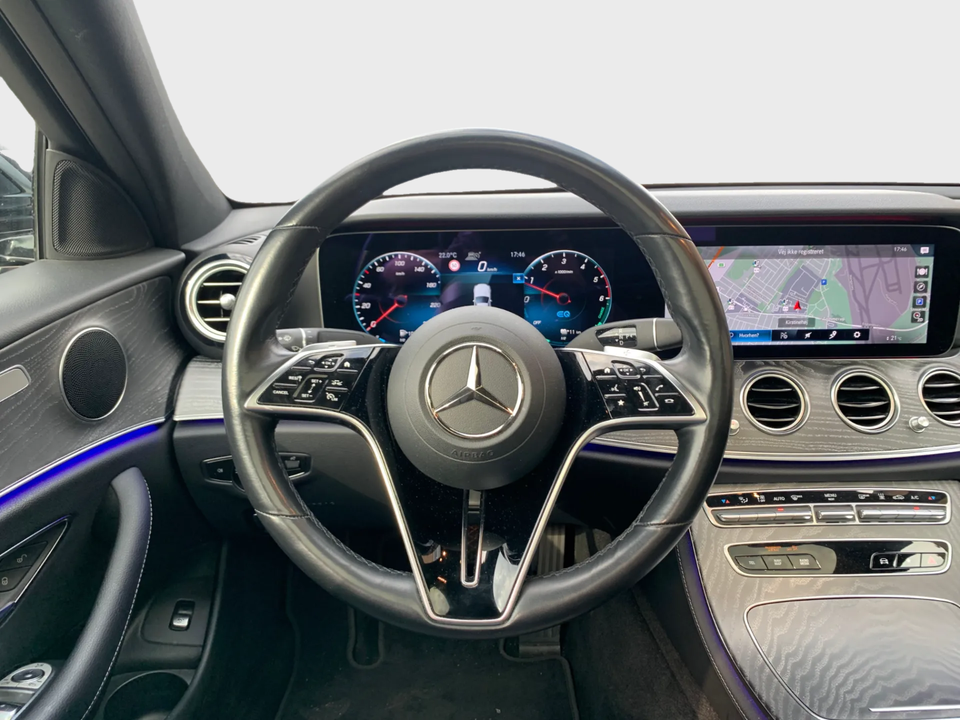Mercedes E300 de 2,0 AMG Line aut. 4d