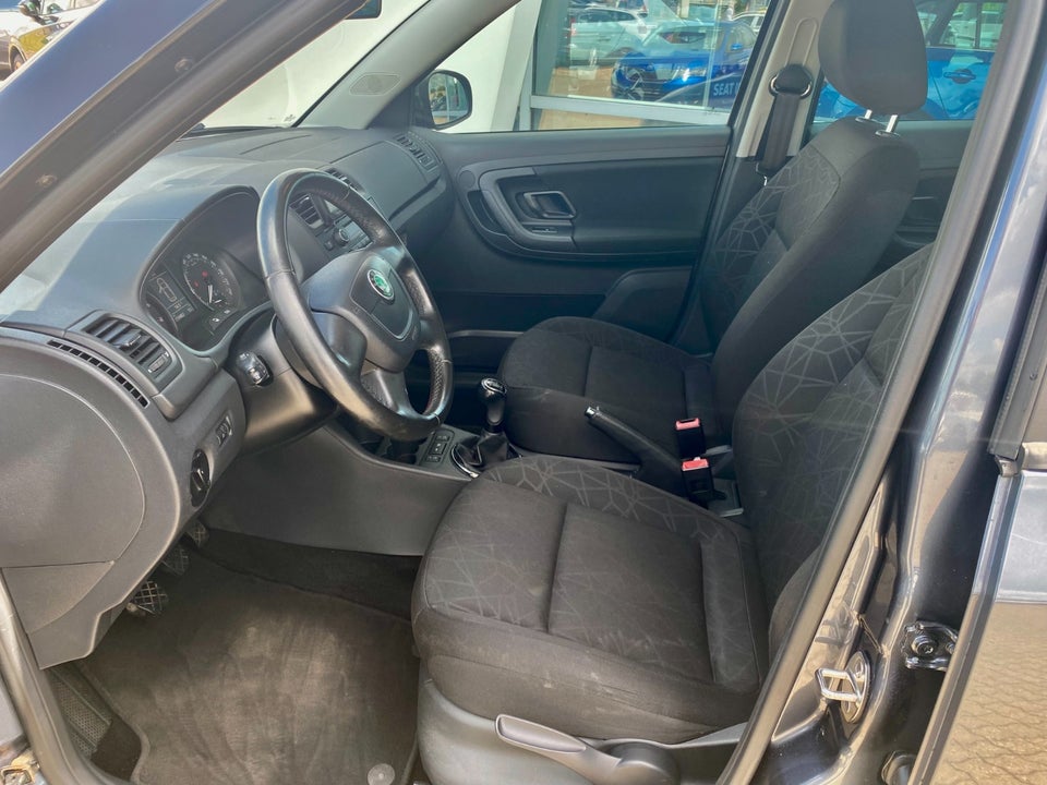 Skoda Fabia 1,2 TSi 105 Ambiente Combi 5d