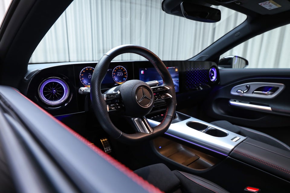 Mercedes CLA250+ electric AMG Premium 4d