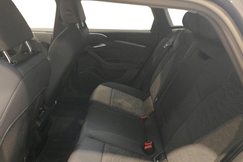 Audi A6 e-tron S-line plus performance Avant 5d