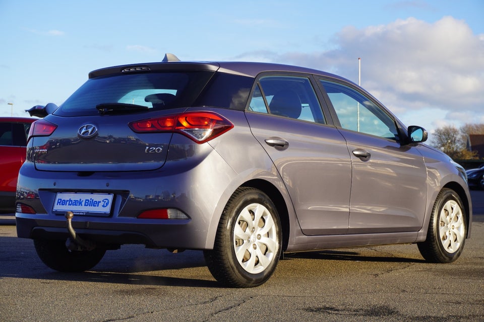 Hyundai i20 1,25 Trend 5d