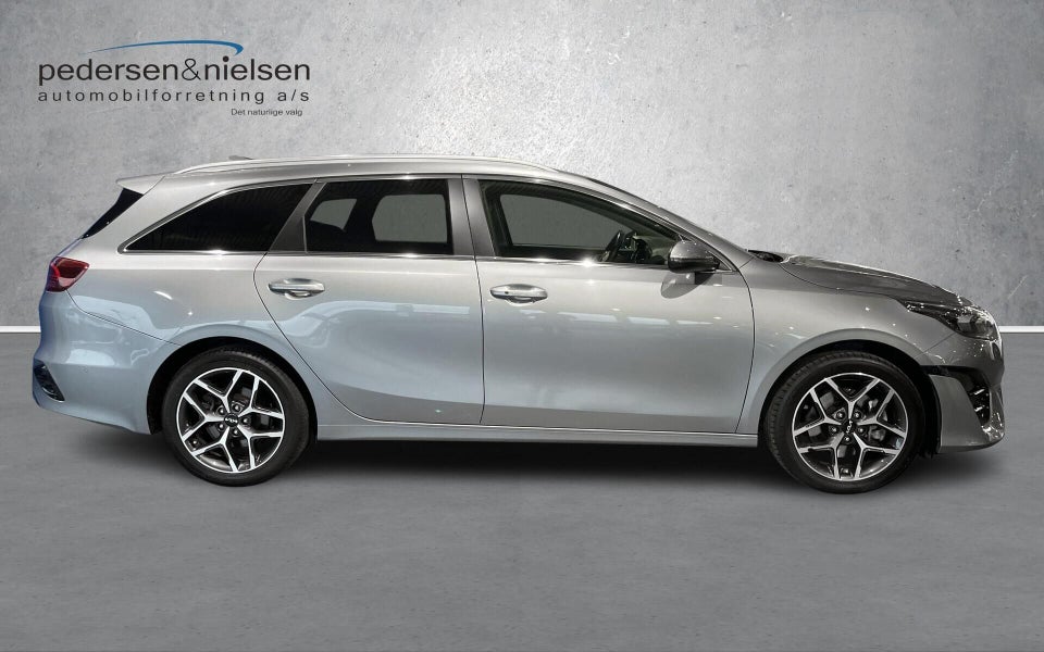 Kia Ceed 1,6 PHEV Upgrade SW DCT 5d