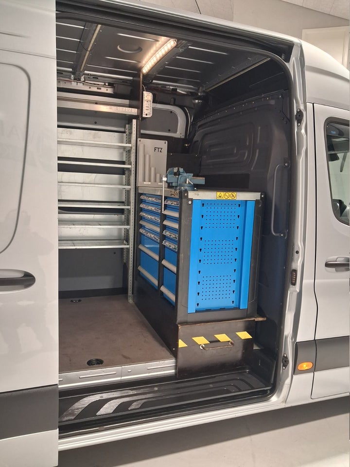 Mercedes Sprinter 317 2,0 CDi A2 Kassevogn SELECT aut. RWD