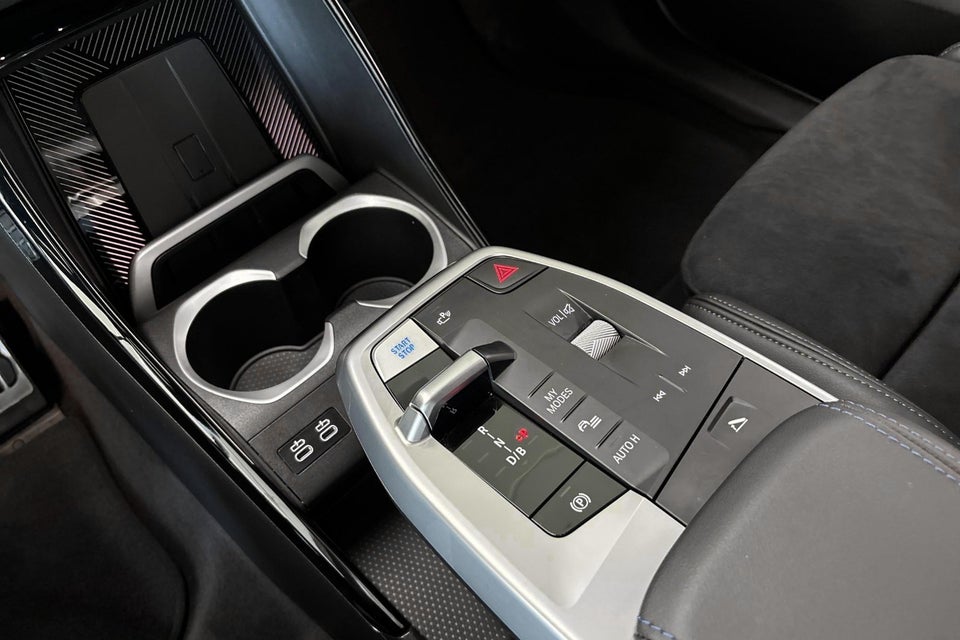 BMW iX1 xDrive30 M-Sport 5d