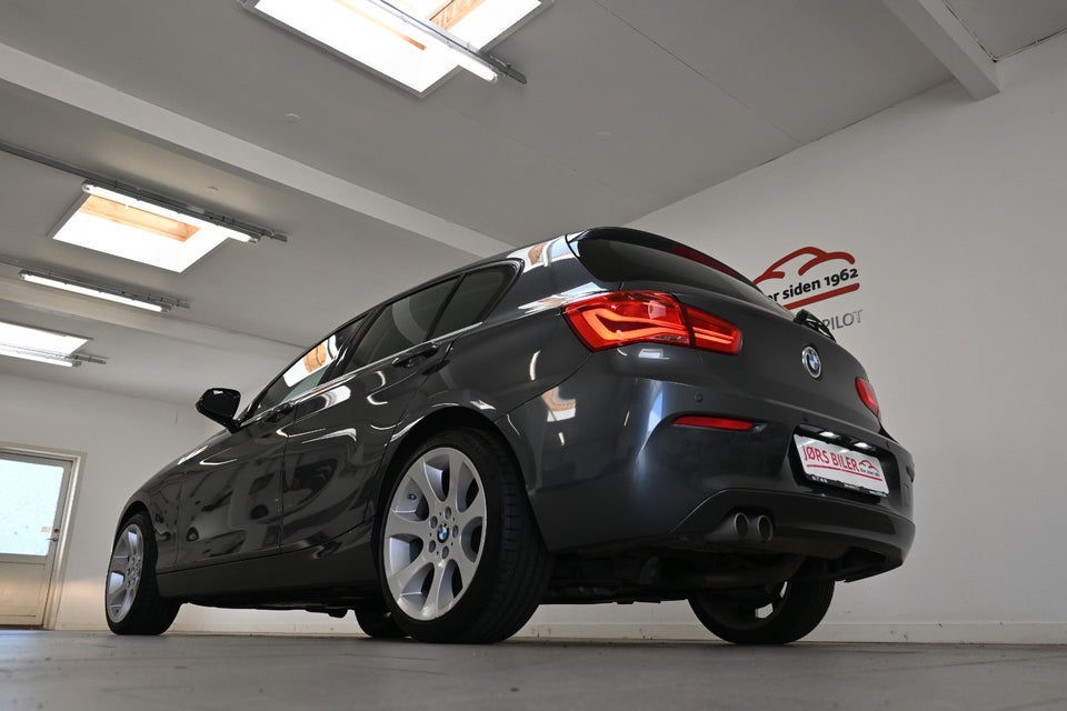 BMW 120d 2,0 Connected aut. 5d