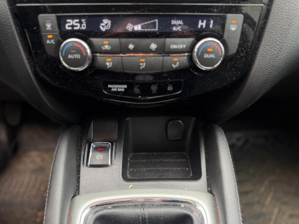 Nissan Qashqai 1,5 dCi 110 Tekna 5d