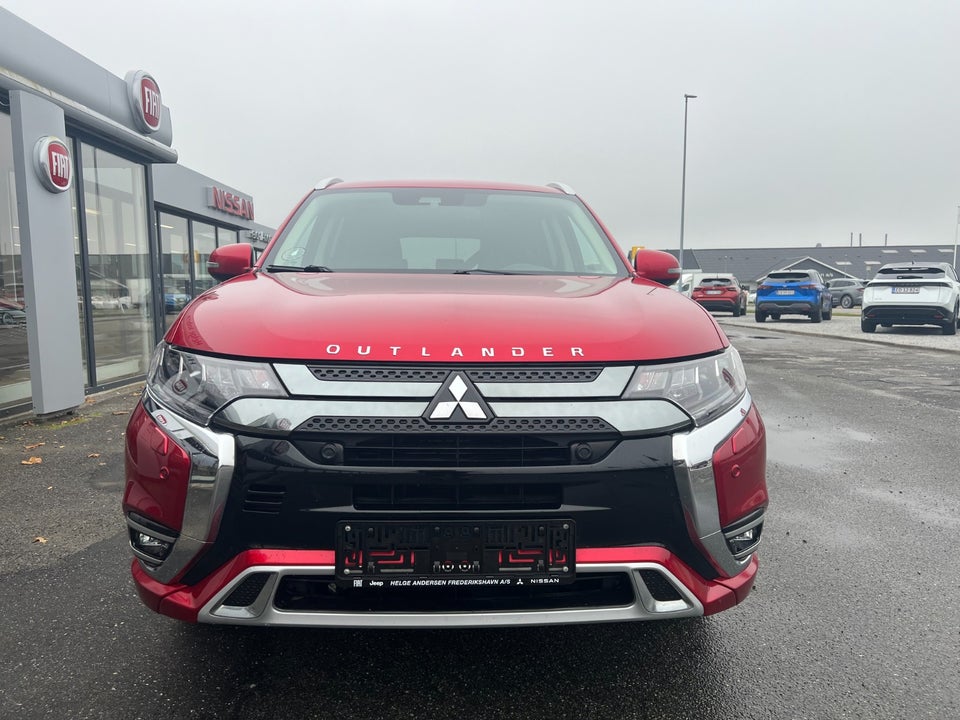 Mitsubishi Outlander 2,4 PHEV Intense CVT 4WD 5d