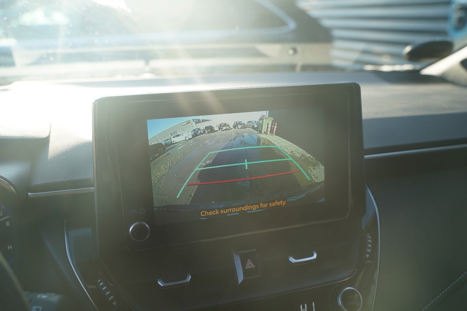 Toyota Corolla 1,8 Hybrid Active Smart Touring Sports MDS 5d