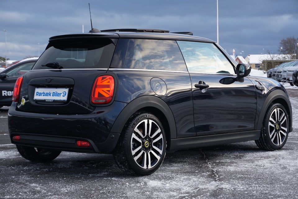 MINI Cooper SE Edition Premium Plus 3d