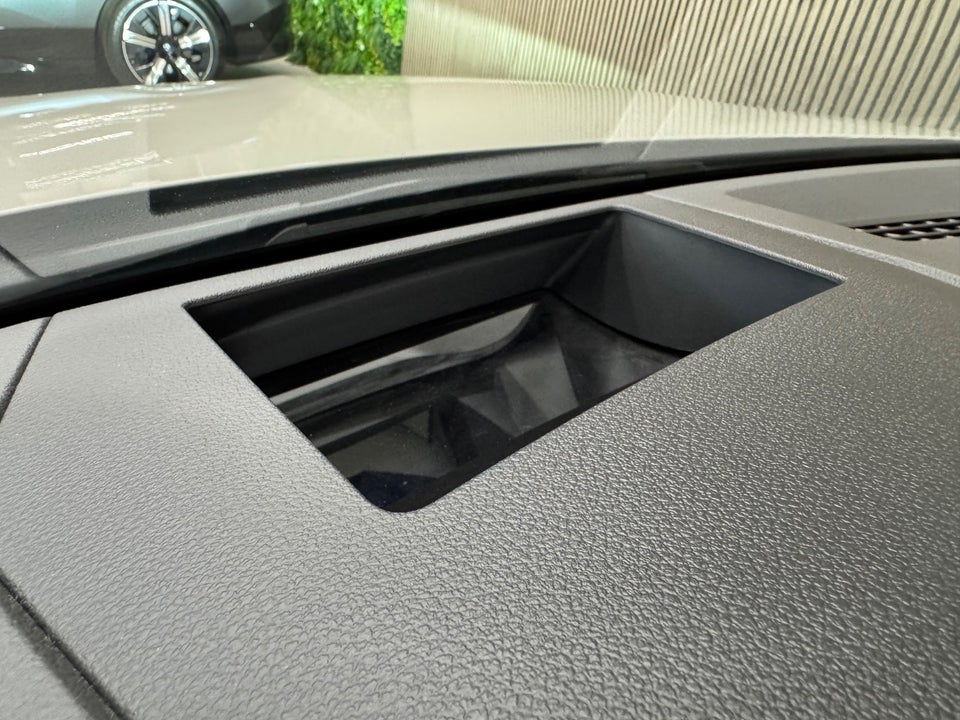 Audi e-tron 55 S-line Sportback quattro 5d