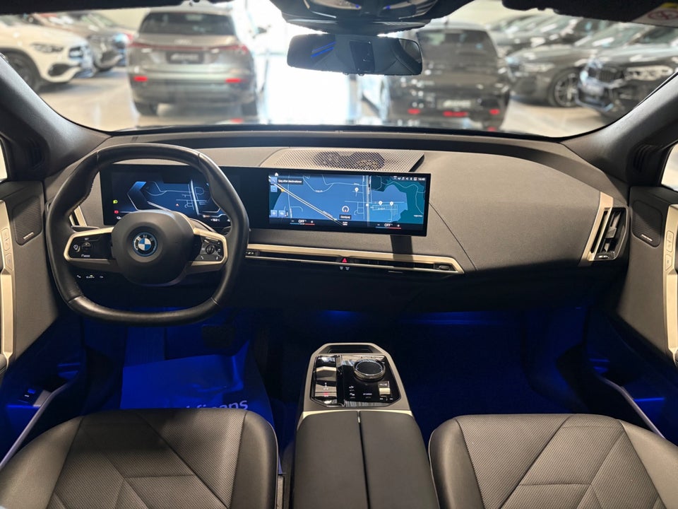 BMW iX xDrive40 Fully Charged 5d