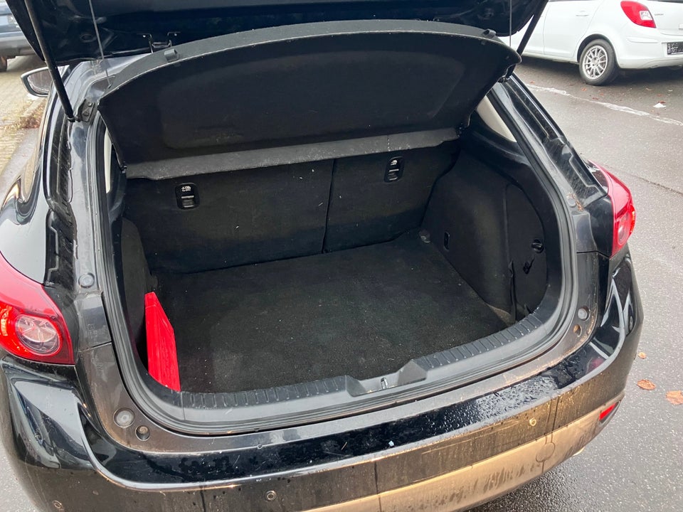 Mazda 3 2,0 SkyActiv-G 120 Vision 5d