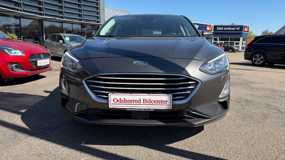 Ford Focus 1,0 EcoBoost Connected 5d