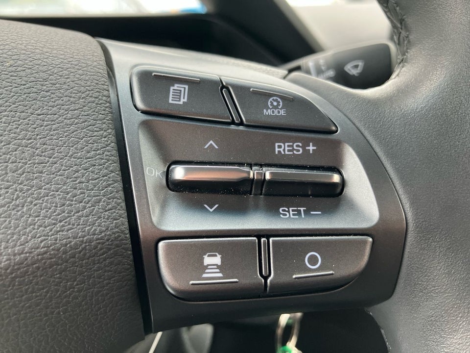 Hyundai Ioniq 1,6 PHEV Trend DCT 5d