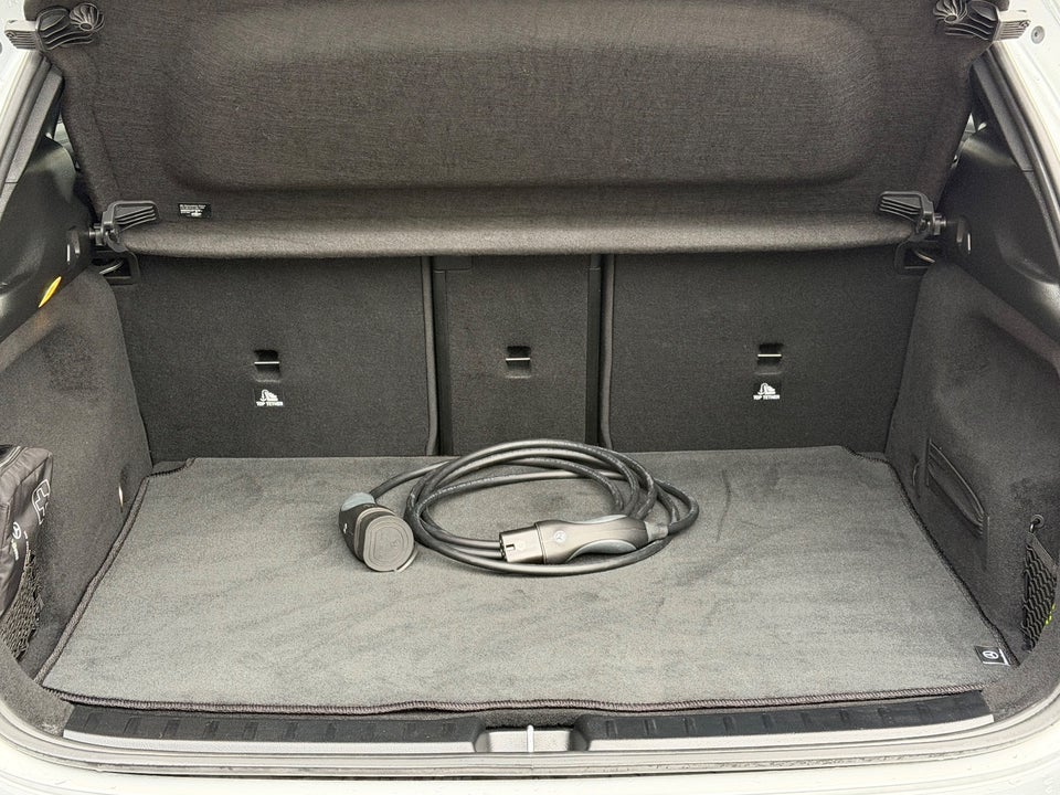 Mercedes EQA250+ Electric Art 5d