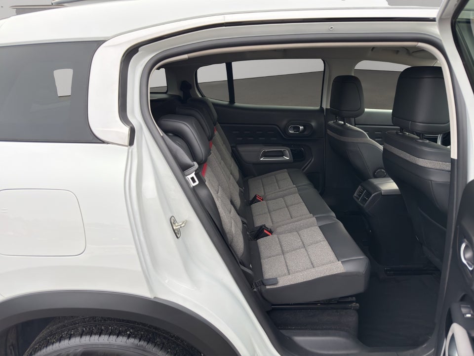 Citroën C5 Aircross 1,6 Hybrid Feel EAT8 5d