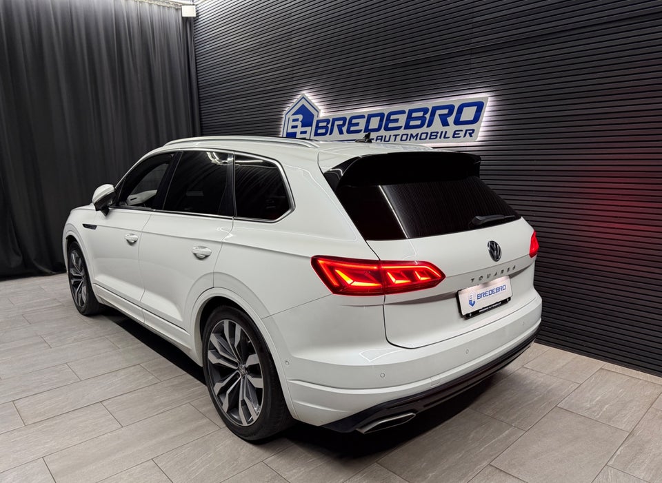 VW Touareg 3,0 TDi 286 R-line aut. 4Motion Van 5d