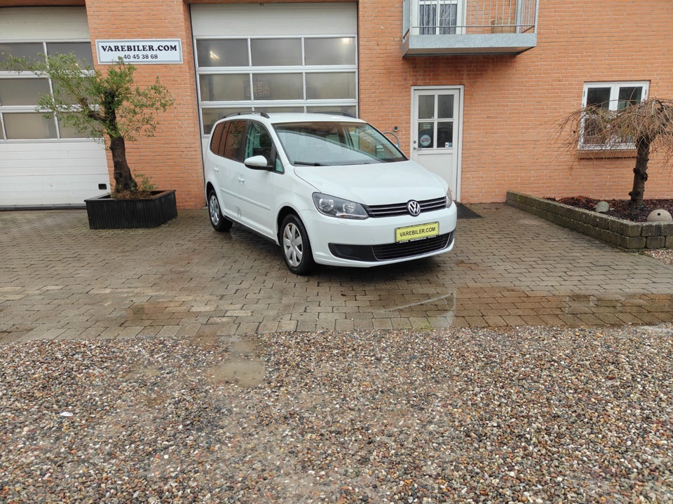 VW Touran 1,6 TDi 105 Comfortline BMT Van 5d