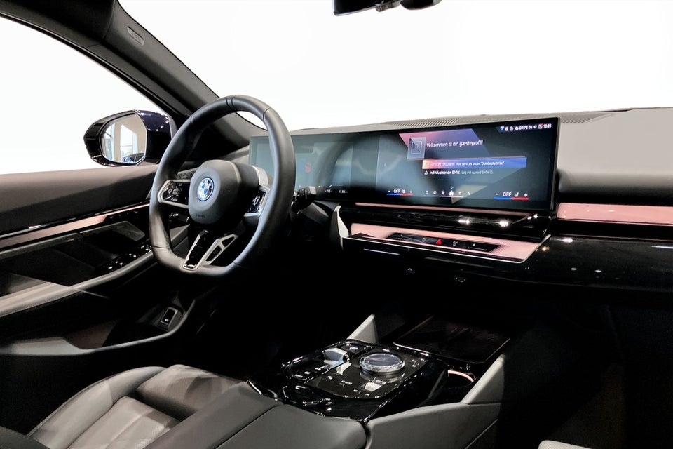 BMW i5 eDrive40 Touring Supercharged 5d