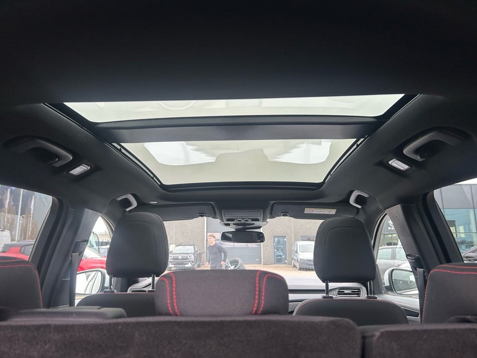 Ford Kuga 2,5 PHEV ST-Line CVT 5d