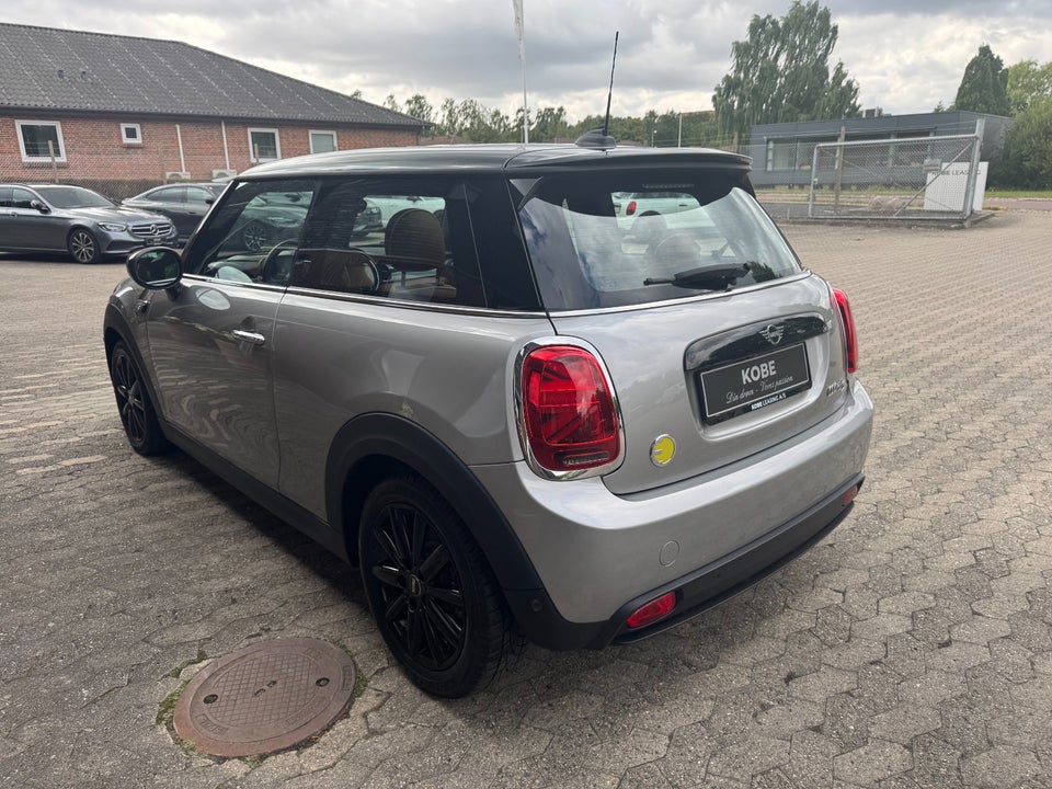MINI Cooper SE Yours Trim 3d