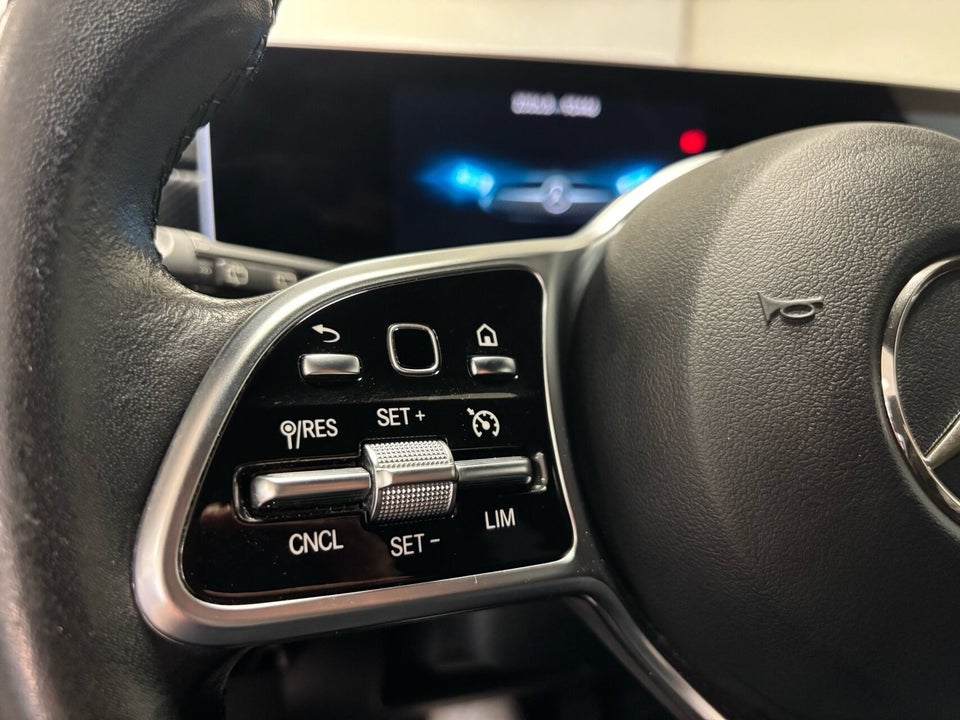 Mercedes A200 1,3 Progressive aut. 5d