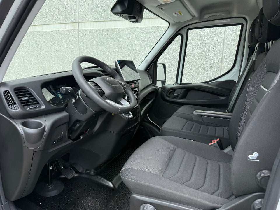Iveco Daily 3,0 35S18 12m³ Van AG8