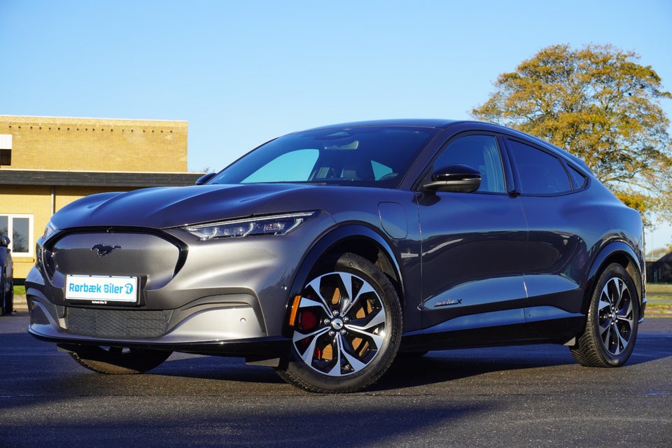 Ford Mustang Mach-E 98 Premium Extended Range 5d