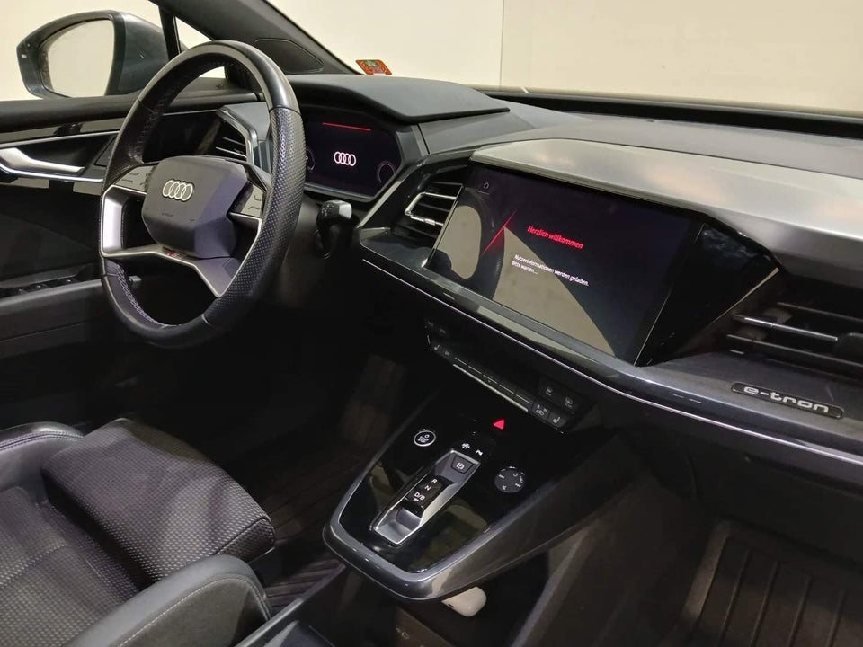 Audi Q4 e-tron 40 Advanced S-line 5d